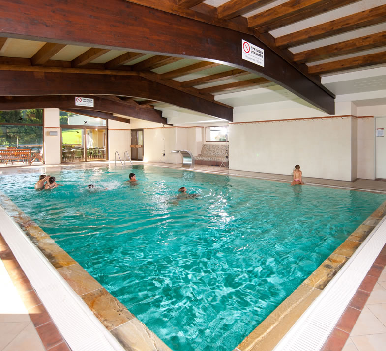 <span>Hallenbad im Ennstalerhof</span>